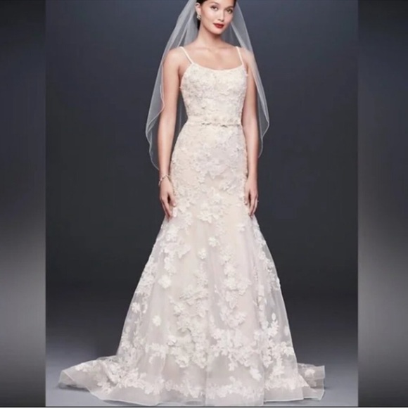 Oleg Cassini Cream floral Wedding Gown - Picture 1 of 10